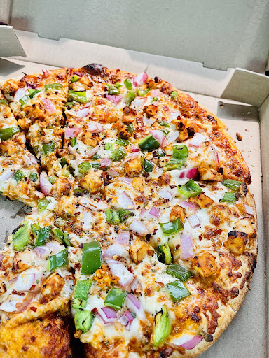 Photo of Bro's Pizza & Wings - 429 Glendale Ave, St. Catharines, ON L2P 3Y1